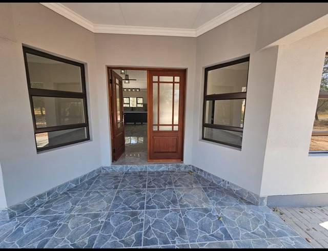 3 BEDROOM HOUSE FOR SALE IN MODIMOLLE
